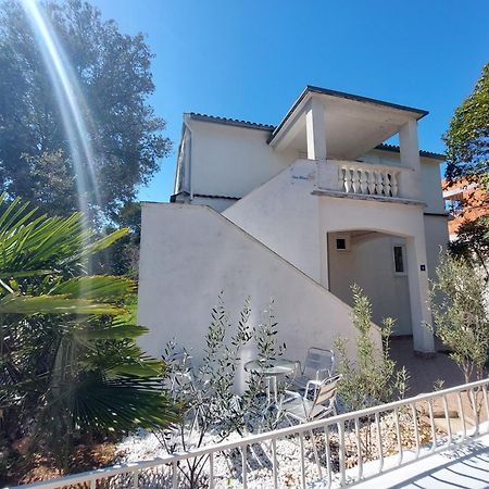 Casa Blanca, Biograd Na Moru Apartment Bagian luar foto