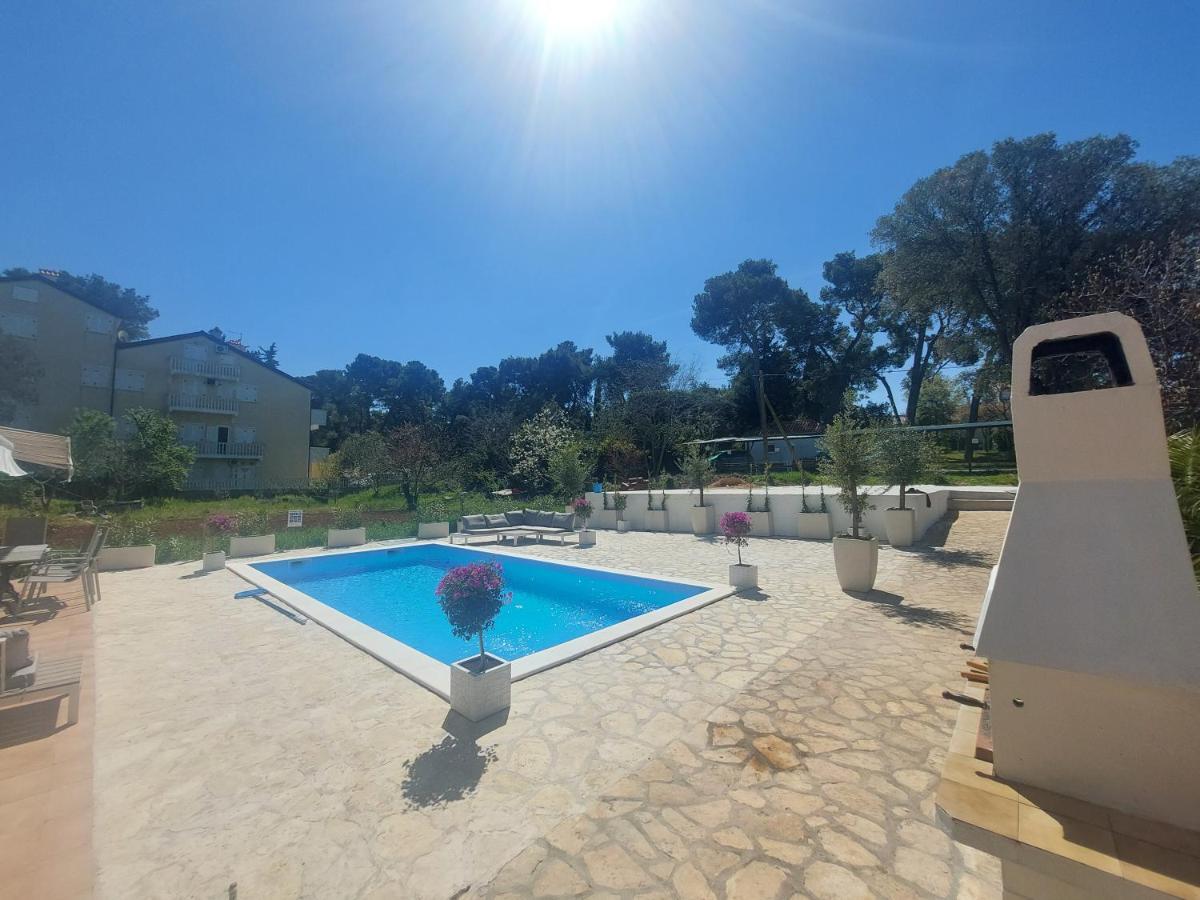 Casa Blanca, Biograd Na Moru Apartment Bagian luar foto