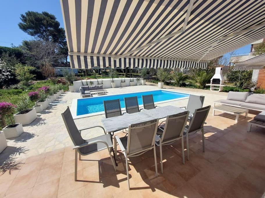 Casa Blanca, Biograd Na Moru Apartment Bagian luar foto