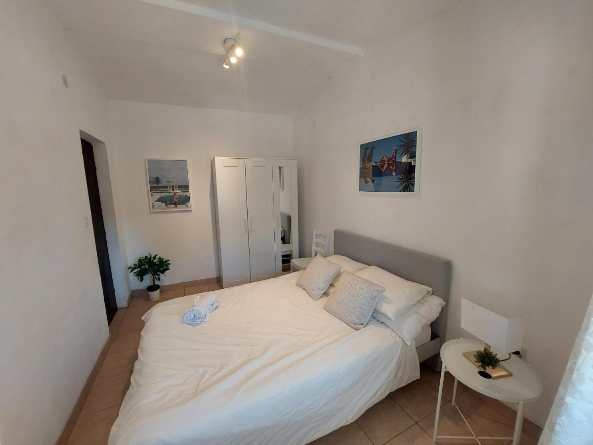Casa Blanca, Biograd Na Moru Apartment Bagian luar foto